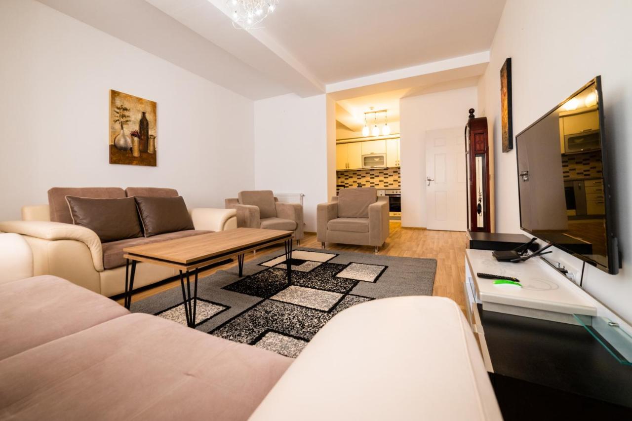 프리슈티나 Cedartree Prishtina 아파트 외부 사진